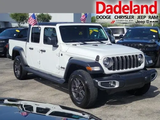 Jeep Gladiator 2025 4x4 Big Bear 4dr Crew Cab 5.0 ft. SB