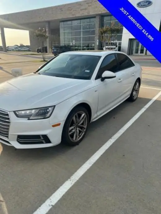 Audi A4 2017 2.0T ultra Premium 4dr Sedan w/Season of Audi selection