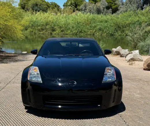 2004 NISSAN 350Z