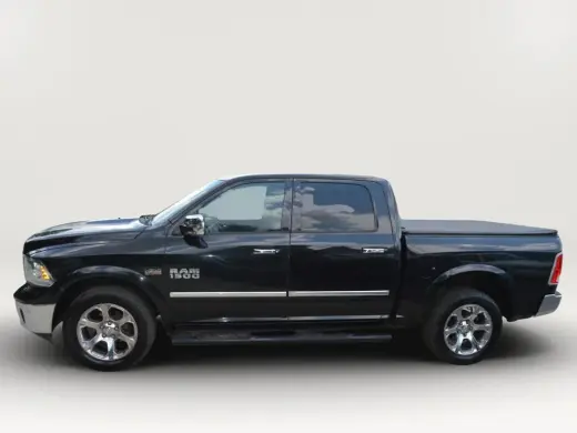 2015 RAM 1500 CREW CAB