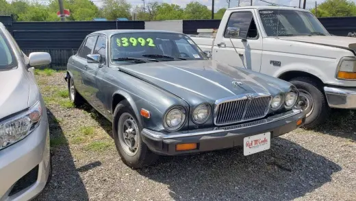 1986 JAGUAR XJ-SERIES