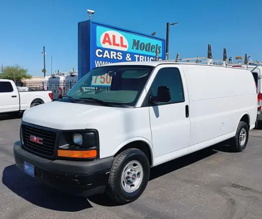 2017 GMC SAVANA 3500 CARGO
