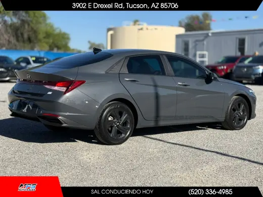 2023 HYUNDAI ELANTRA