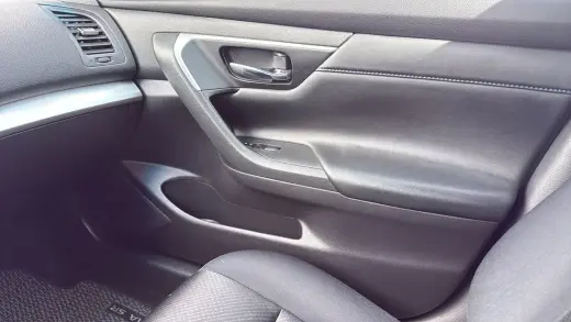 Nissan Altima 2016 2.5 SR 4dr Sedan