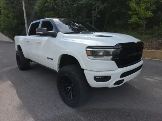 Ram 1500 2021 4x4 Laramie 4dr Crew Cab 5.6 ft. SB Pickup