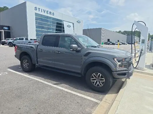 Ford F-150 2018 4x4 Raptor 4dr SuperCrew 5.5 ft. SB