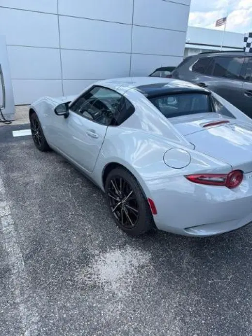 Mazda MX-5 Miata RF 2025 Grand Touring 2dr Convertible 6M