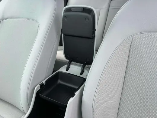 Hyundai KONA 2024 SE 4dr Crossover