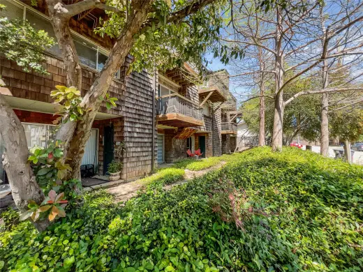 Propiedad en alquiler con 1 dormitorio y 1.5 baños en Dallas