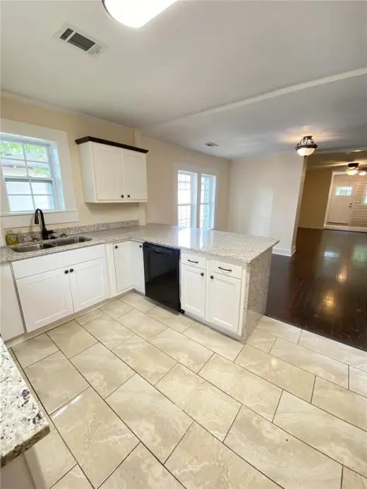 Propiedad en alquiler con 3 habitaciones y 2 baños en Savannah