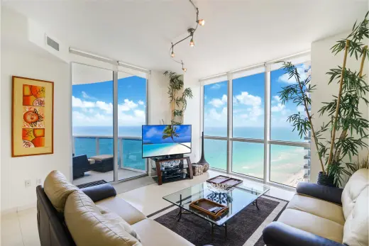 Propiedad en alquiler con 2 habitaciones y 2 baños en Sunny Isles Beach