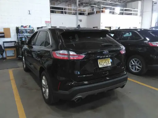 Ford Edge 2023 AWD Titanium 4dr Crossover