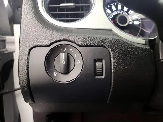 Ford Mustang 2014 V6 Premium 2dr Convertible
