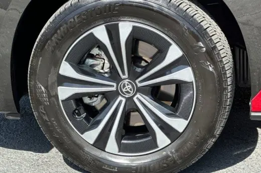 Toyota bZ4X 2024 XLE 4dr Crossover