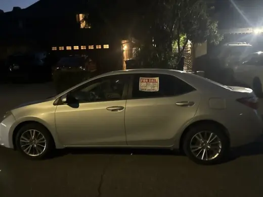 Vendo Toyota Corolla LE 2015