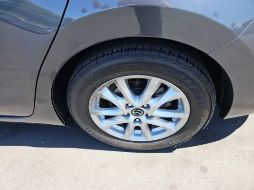 2014 Mazda MAZDA3