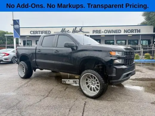 Chevrolet Silverado 1500 2021 4x2 Custom 4 puertas Cabina Crew 5.8 pies. Caja corta