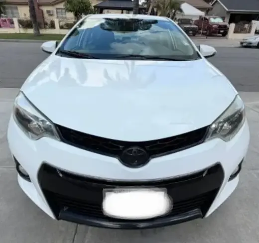 Toyota Corolla 2015