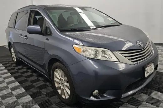 Toyota Sienna 2015 AWD XLE 7-Passenger 4dr Mini-Van