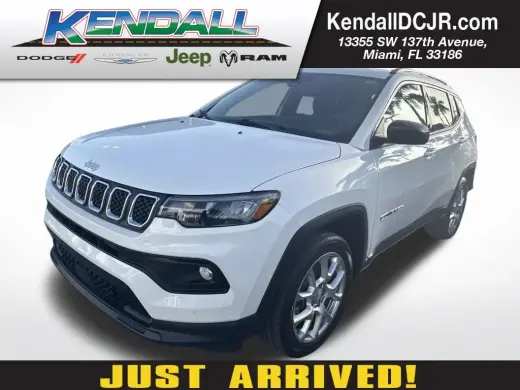Jeep Compass 2023 4x4 Latitude Lux 4 puertas SUV