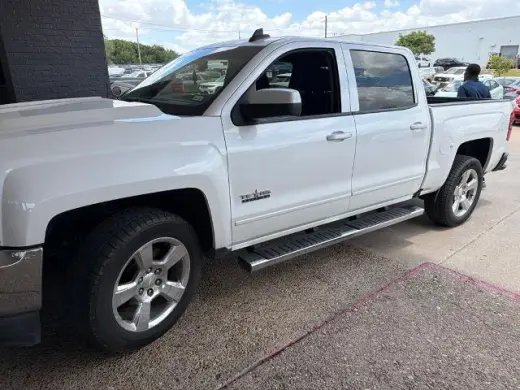 Chevrolet Silverado 1500 2016 4x2 LT 4 puertas Cabina Crew 5.8 pies. Caja corta