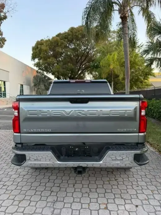 *Chevrolet Silverado 1500