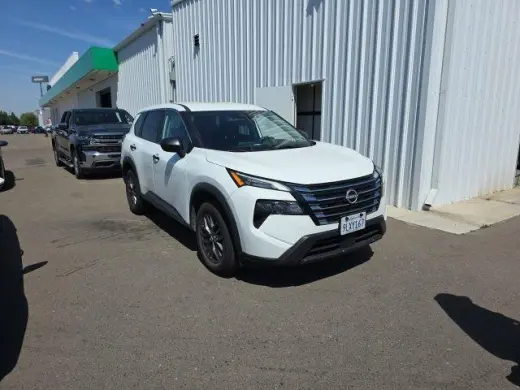Nissan Rogue 2024 S 4dr Crossover