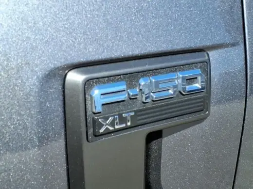 Ford F-150 2023 4x4 XL 4dr SuperCrew 5.5 ft. SB