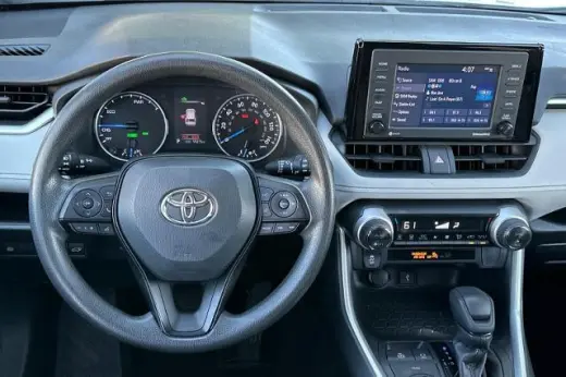Toyota RAV4 Híbrido 2021 AWD XLE 4 puertas SUV