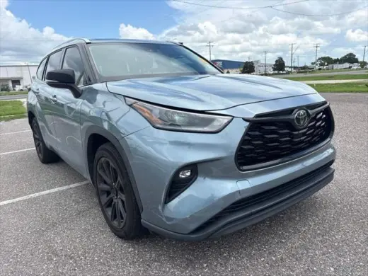 Toyota Highlander 2021 XLE 4 puertas SUV