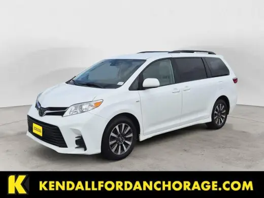 Toyota Sienna 2019 AWD LE 7 pasajeros 4 puertas Minivan