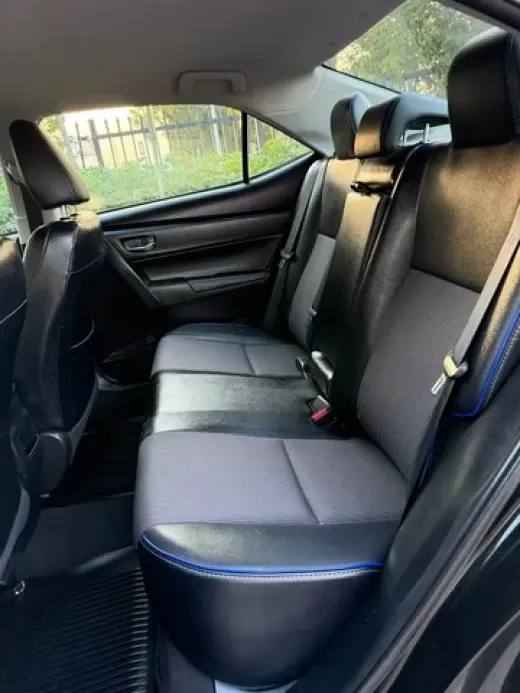 🚘*Toyota Corolla SE 2018*