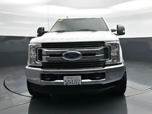 Ford F-250 Super Duty 2019 4x4 XLT 4dr Crew Cab 6.8 ft. SB Pickup