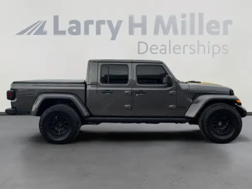 Jeep Gladiator 2025 4x4 Sport 4dr Crew Cab 5.0 ft. SB