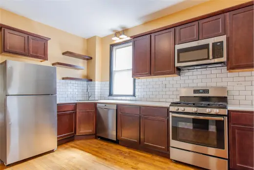 Propiedad en alquiler con 2500 habitaciones y 2.5 baños en Chicago