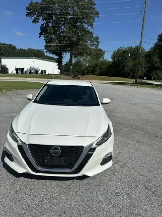 2022 Altima SV