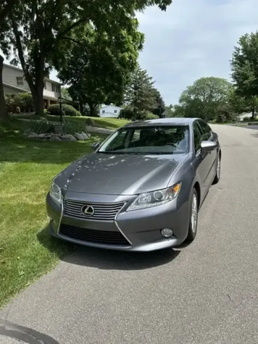 2015 Lexus ES 350 Sedan 4D