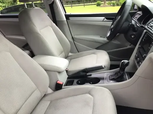 2016 Volkswagen Passat S