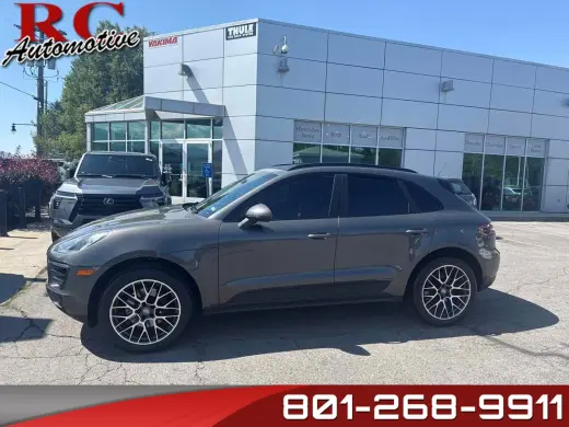 2017 Porsche Macan