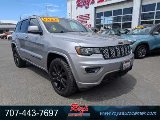 2018 Jeep Grand Cherokee Altitude  4WD