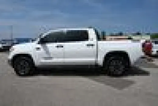 2017 Toyota Tundra SR5 TSS OFF-ROAD