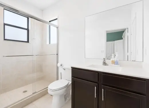 Propiedad en alquiler con 4 dormitorios y 3.5 baños en Miami.