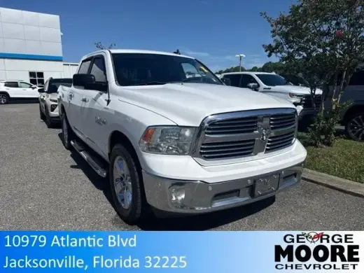Ram 1500 2016 4x4 Big Horn Cabina Doble de 4 puestas y caja corta de 5.5 pies