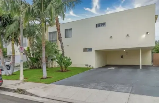1 Bedroom Apt in Hawthorne