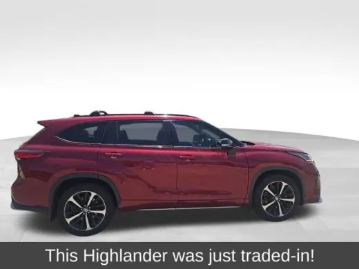 Toyota Highlander 2022 AWD XSE 4dr SUV