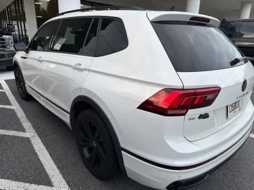 Volkswagen Tiguan 2023 SE R-Line Black 4dr SUV