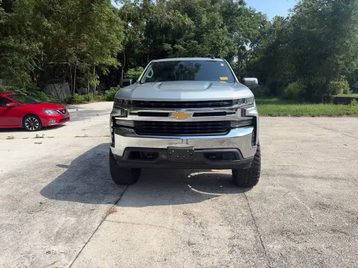 Chevrolet Silverado 1500 2020 4x4 LT Cabina Doble de 4 puertas, caja corta de 5.8 pies