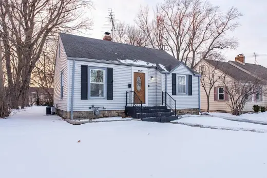 Propiedad en alquiler con 2 habitaciones y 1 baño en Waukegan