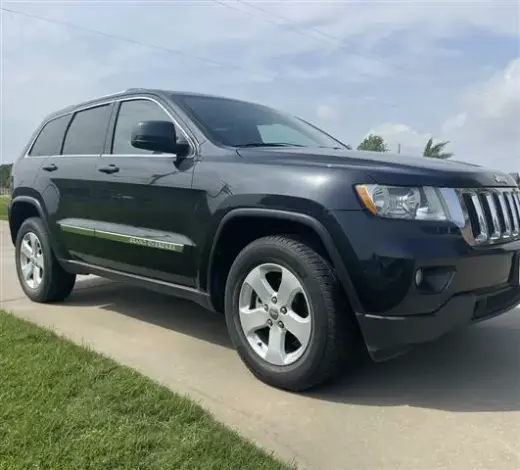 2012 Grand Cherokee LAREDO