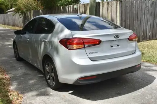 2018 Kia Forte LX Sedan 4D